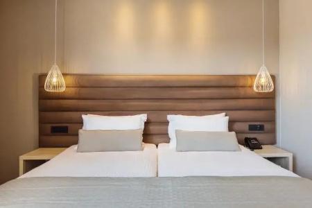 Alexandra Beach Resort & Spa - 86