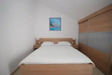 Pansion Anita - 15