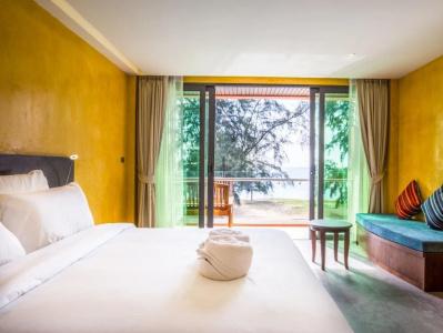 Coriacea Beachfront Boutique Phuket Resort - 6
