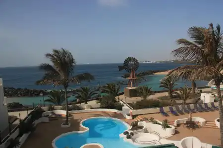 Neptuno Apartments - 14