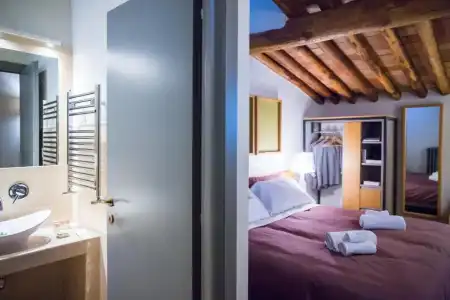 Grand Master Suites - 61