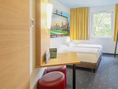B&B Dresden-Messe - 17