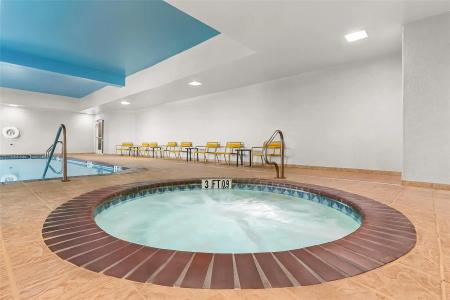 Hampton Inn & Suites El Paso West - 43