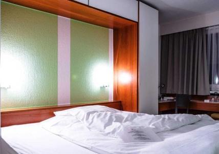 Budget Hostel - 2