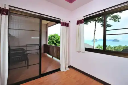 Koh Ngai Cliff Beach Resort - 64