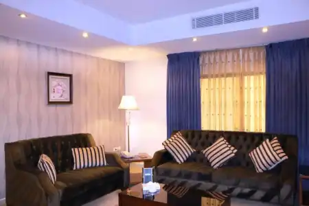 City Rose Suites - 63