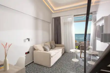 Pearl SeaBreeze Suites - 45