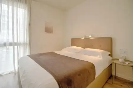 The Rooms - 186