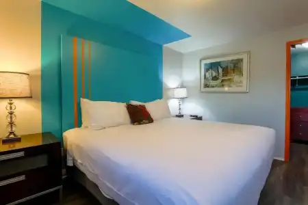 Coast River Inn by OYO Seaside - 157