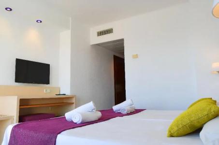 Bluesea Coral Beach - 61