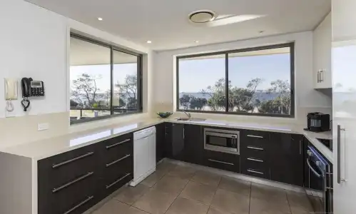 Bay Royal Apartments - 128