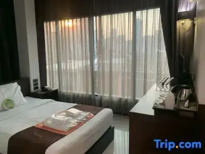 Collection O The Bangkok Airport Link Suite - 105