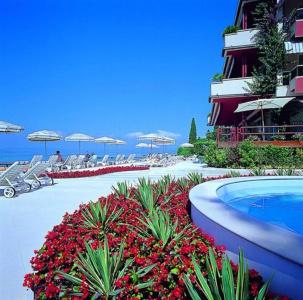 Continental Wellness & Spa - 13