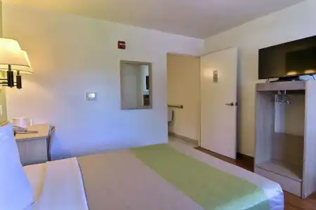 Motel 6 Austin, TX - North - 42