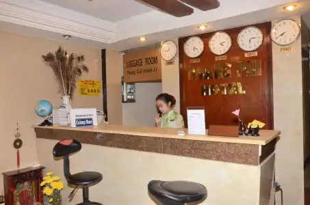 Hoang Phi - 20