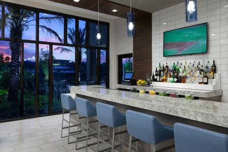 SpringHill Suites Orlando at Millenia - 21