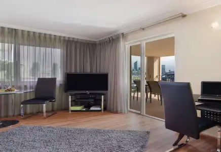 The Peninsula Riverside Serviced Apartments - 42