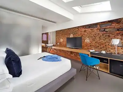 Habitat Boutique - 34