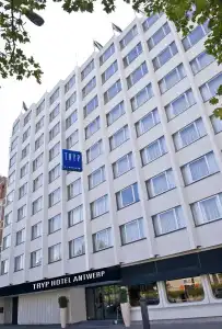 Via Antwerp - 37