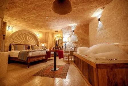 Misty Cave - 154