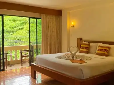 Kata View Guesthouse - 16