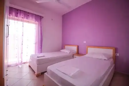 Apartments Dine - 3