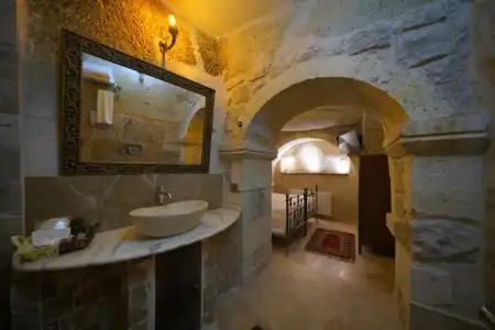 Serenus Cave Suites - 70