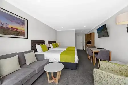 Palm Court Motor Inn - 47
