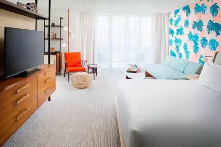 The Laylow Waikiki, Autograph Collection - 41