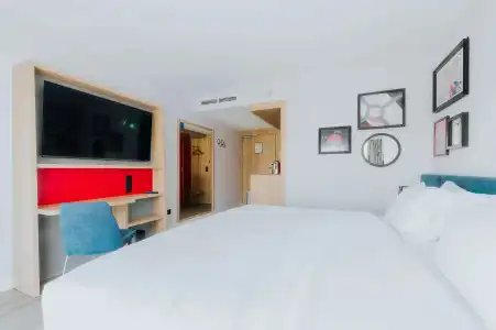 Hampton by Hilton Warsaw Reduta - 4