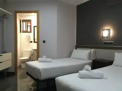 Hostal Levante - 21