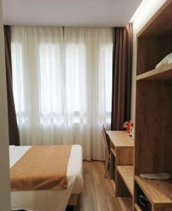 Central Station - 29