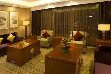 Guangzhou Tongyu International - 90