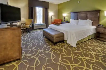 Hampton Inn & Suites Rochester/Henrietta - 10