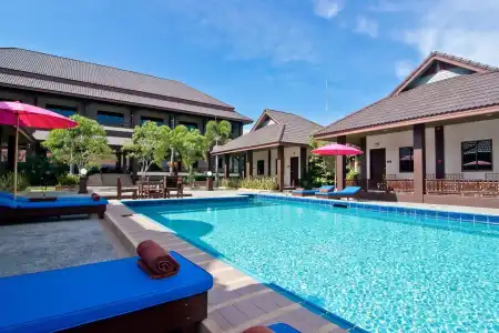 Rose Bay Resort - 19