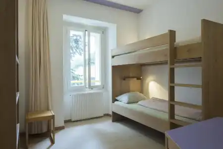 Youth Hostel Montreux - 51