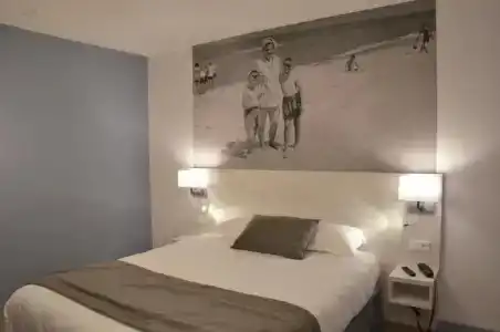 Logis Hôtel - La Chambre d'Amiens - 67