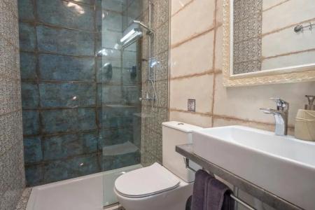 Serenity Luxe Suites - 33