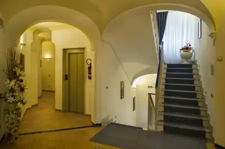 Bellevue Suite - 30