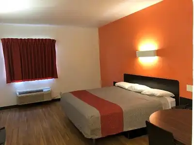 Motel 6 Woodway, TX - 25