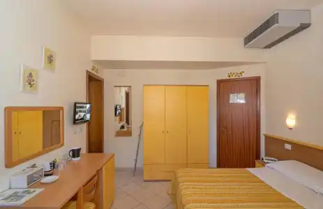 Mariani - 28