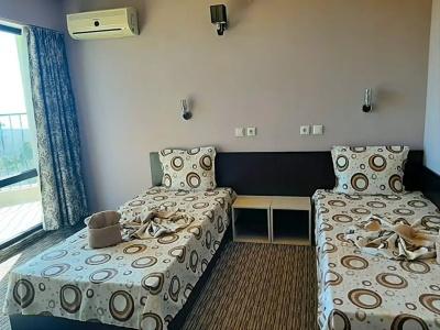 Silver - All Inclusive & Free Parking - 47