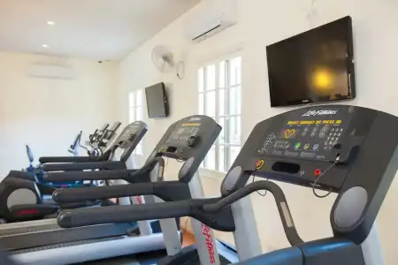 Central Mansions Serviced Apartment - 28