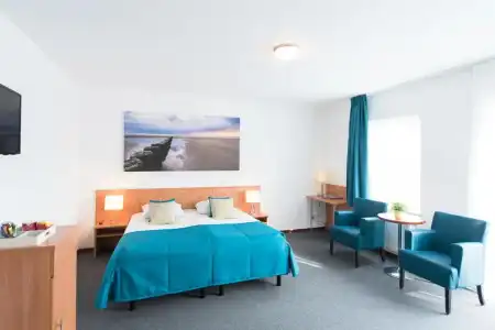 Hotel - 53