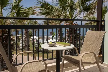 Louis Paphos Breeze - 81