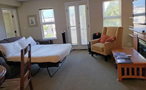 Times Square Suites - 47