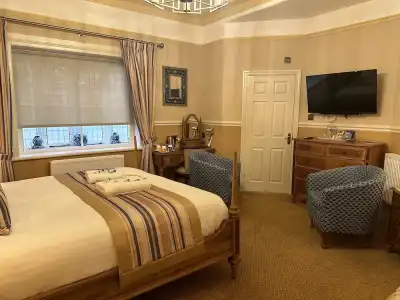 Chester House Guest House - 57