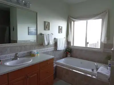 Gibralter Rock Ocean View B&B - 25