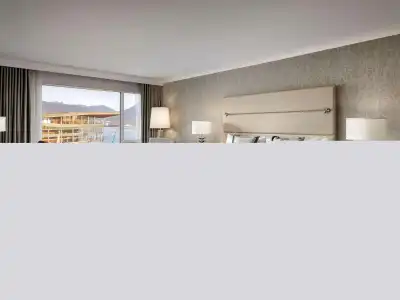 Fairmont Waterfront - 44