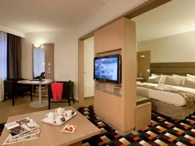 Mercure Grenoble Centre Porte des Alpes - 82